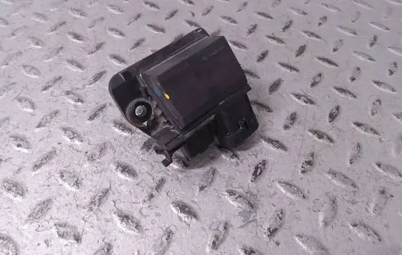 Peugeot 3008 II Heater blower motor/fan resistor 9829220580 A21820150001