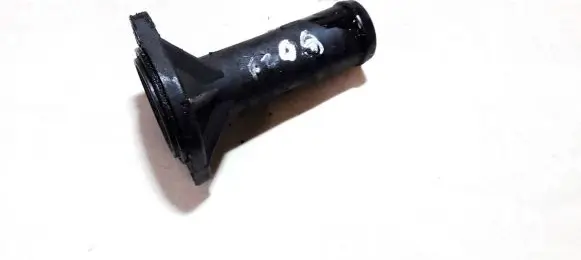Volkswagen Golf IV Engine coolant pipe/hose 038121121