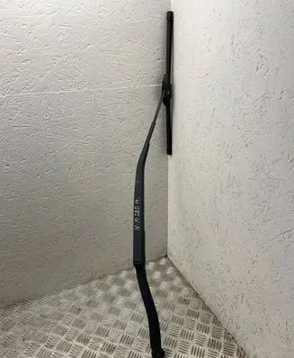 Nissan Murano Z51 Front wiper blade arm