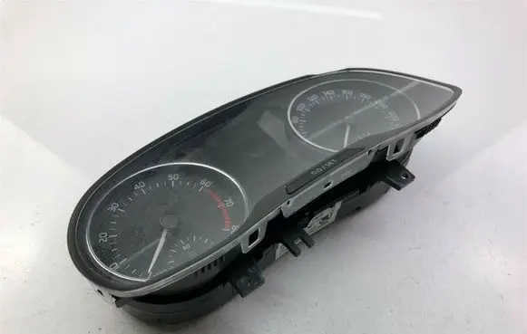 Skoda Fabia Mk3 (NJ) Speedometer (instrument cluster) 6V0920740B G1533