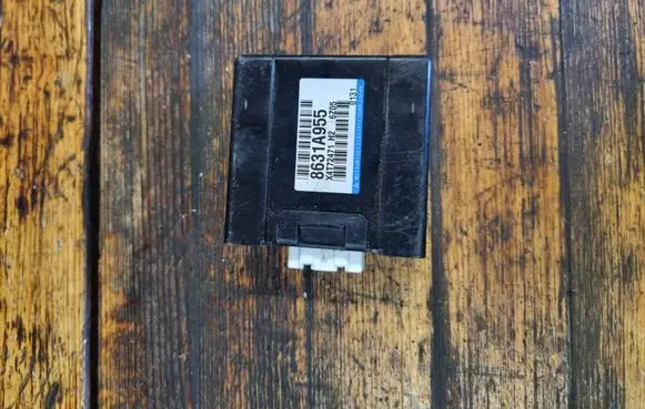 Mitsubishi Outlander Other control units/modules 8631A955 X4T72471