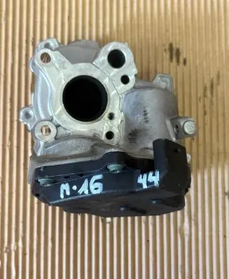 Mercedes-Benz Sprinter W906 EGR valve A6511400460 A2C53418577