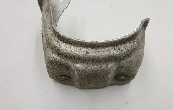 Exhaust heat shield