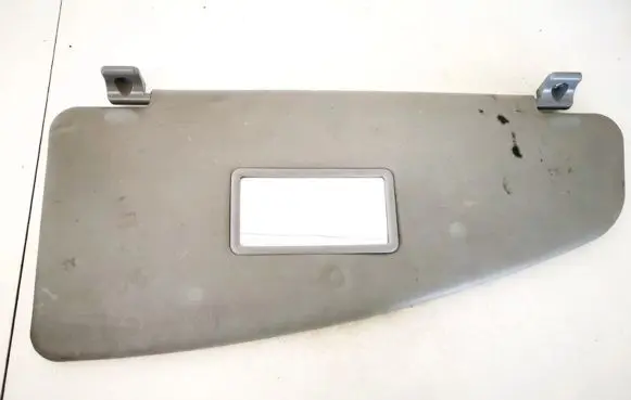 Sun visor