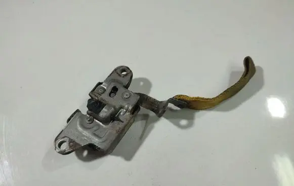Honda Accord Seat back rest lock catch 