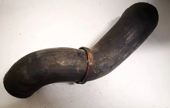 Volvo V70 Intercooler hose/pipe