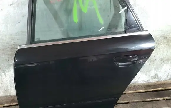 Audi A4 S4 B7 8E 8H Rear door