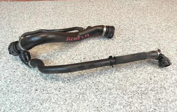 BMW 5 E60 E61 Engine coolant pipe/hose 7799747