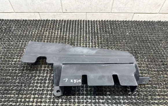 Other engine bay part