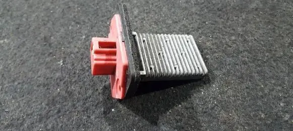 Hyundai Lantra II Heater blower motor/fan resistor