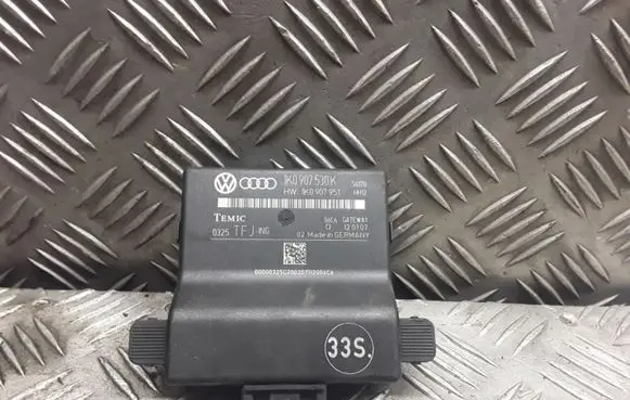 Volkswagen Golf V Door control unit/module 1K0907530K 1K0907951