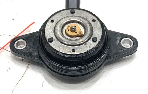 Volkswagen Golf VIII Camshaft position sensor 04E906423C