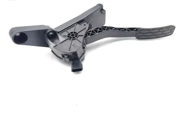 Jaguar XE Accelerator throttle pedal E1521-204129 698540C