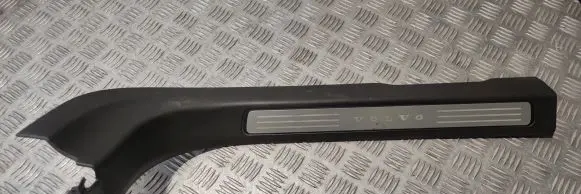 Volvo S90, V90 Front sill trim cover 39838861