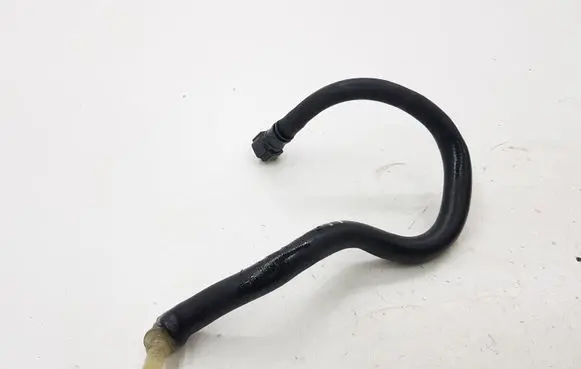Mitsubishi Outlander Fuel line pipe