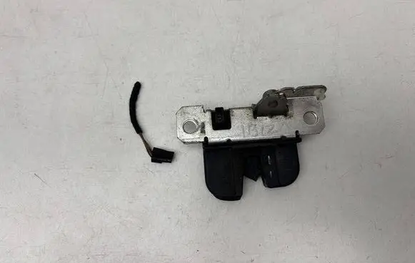 Tailgate/trunk/boot lock/catch/latch