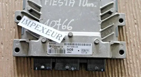 Ford Fiesta Engine control unit/module 8V2112A650ADB S180047025B