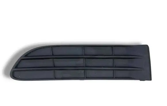 Volvo S40 Front bumper lower grill 30744922 BP8BB