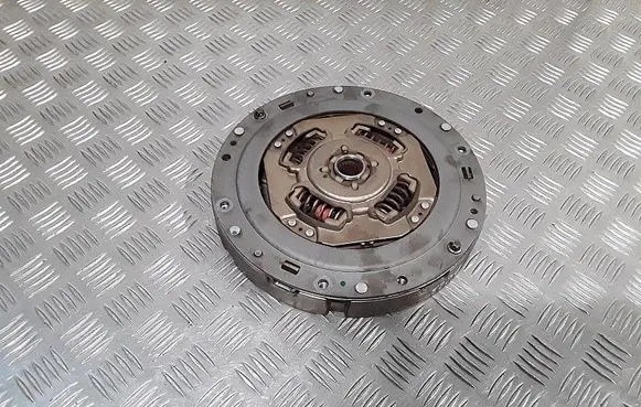 Toyota Prius (XW30) Clutch set kit 0K042075