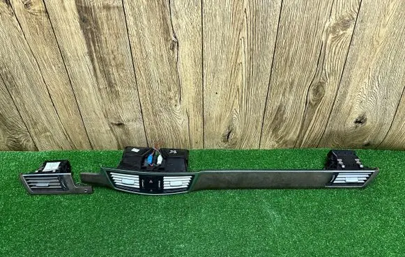 Mercedes-Benz E W212 Panel trim A2126800871