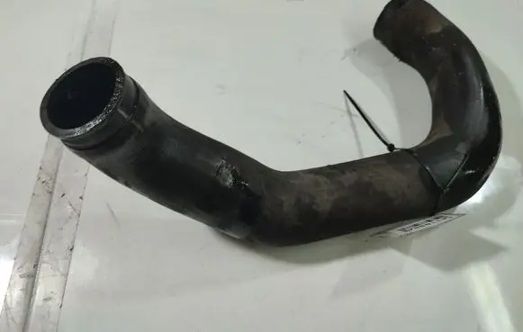 Audi A6 S6 C5 4B Intercooler hose/pipe 