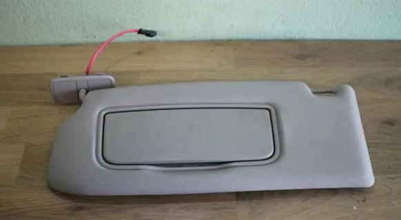 Volvo V50 Sun visor
