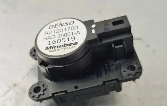 Peugeot 3008 II Air flap motor/actuator A21201700 160519