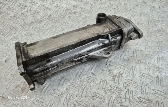 Volvo C30 EGR valve cooler 30757742