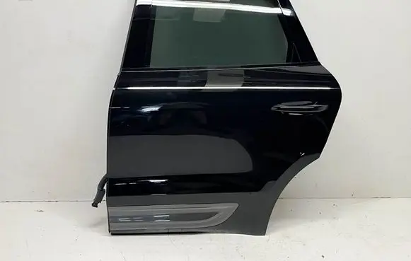 Rear door