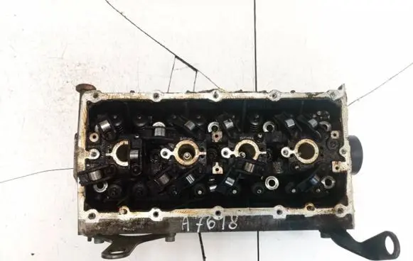 Volkswagen Golf IV Engine head 036103373