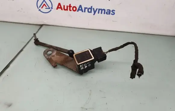 BMW 5 E60 E61 Headlight/headlamp level sensor 1093697 37141093697