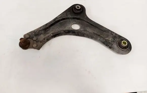 Peugeot 2008 I Front control arm