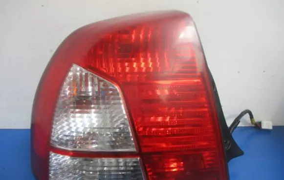KIA Shuma Rear/tail lights