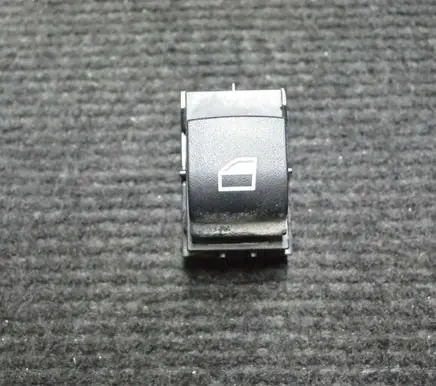 BMW 4 F32 F33 Electric window control switch 9208107