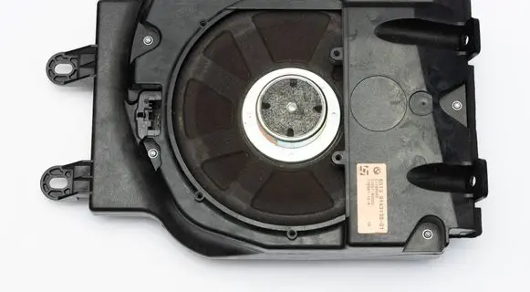 BMW 7 E65 E66 Subwoofer speaker 9143138 65139143138 9144203