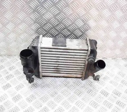 Audi A4 S4 B7 8E 8H Intercooler radiator 038906051B 0281002399