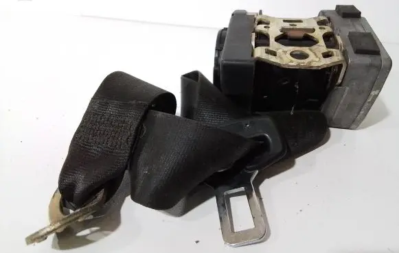 Audi A6 S6 C5 4B Rear seatbelt 00064577