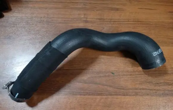 Land Rover Range Rover L405 Coolant pipe/hose 