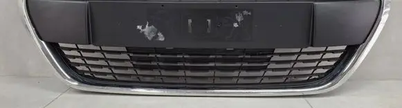 Peugeot 208 I Front bumper upper radiator grill 9810535677 1689236X 1615538X