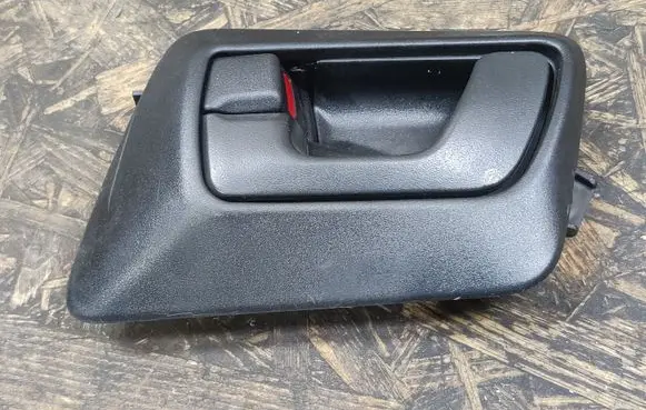 Mitsubishi Pajero Pinin Rear door interior handle MR393471