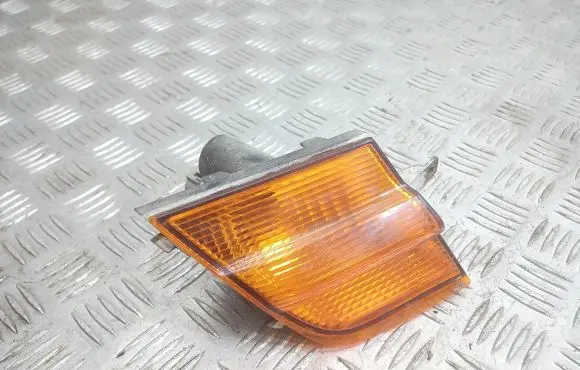 Nissan Micra Front indicator light 89027936