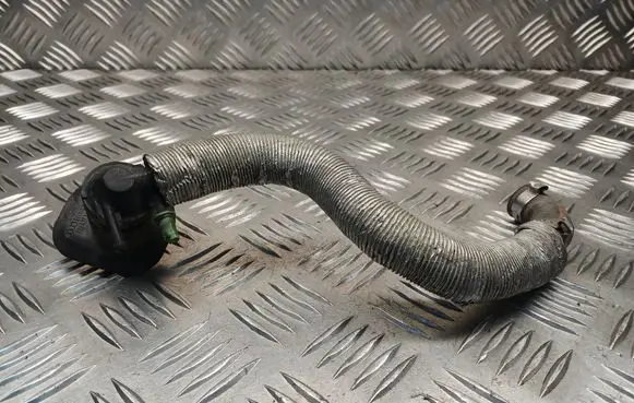 Audi A6 S6 C5 4B Vacuum line/pipe/hose 8D0611743B