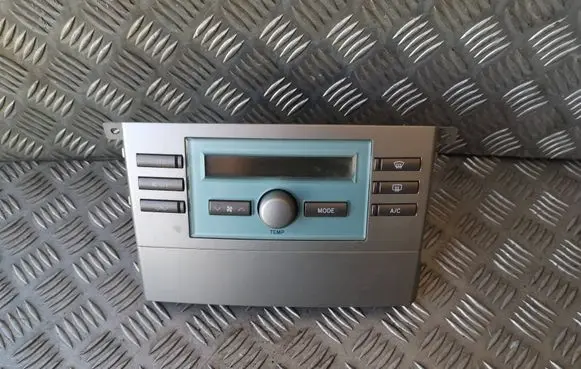 Toyota Corolla Verso AR10 Climate control unit 559020F010C 559000F020 MB1465702264