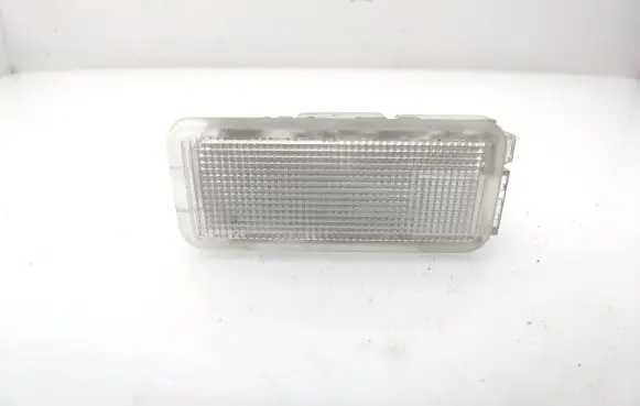 Peugeot 508 Boot/trunk interior light 