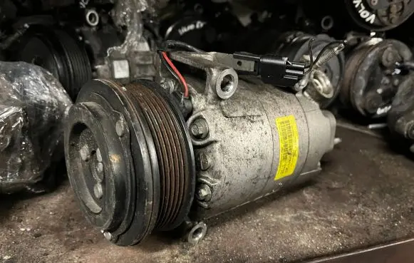 Ford Kuga II Air conditioning (A/C) compressor (pump) FV4119D629DB