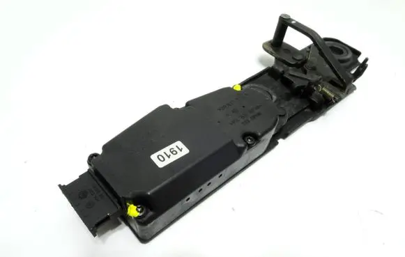Volkswagen Eos Tailgate/trunk/boot lock/catch/latch 1Q0827383B