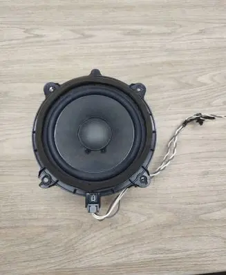 Volvo C70 Front door speaker 31252273 M5XUG 09W53
