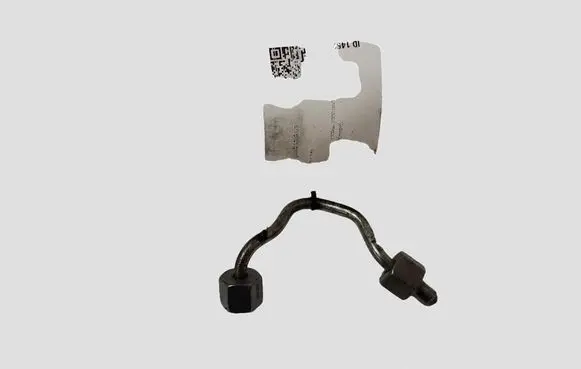 BMW 3 E92 E93 Fuel injector supply line/pipe
