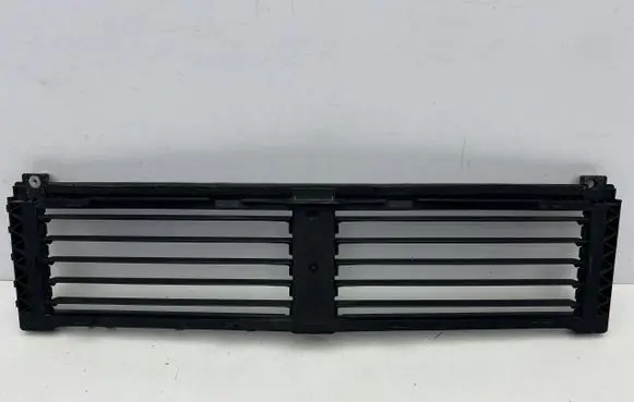 Mercedes-Benz Sprinter W906 Radiator trim A1778850103