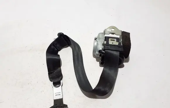 Rear seatbelt